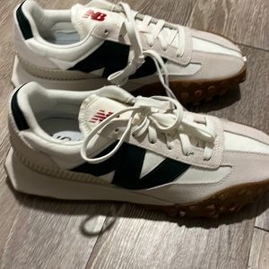 New never worn mens new balance